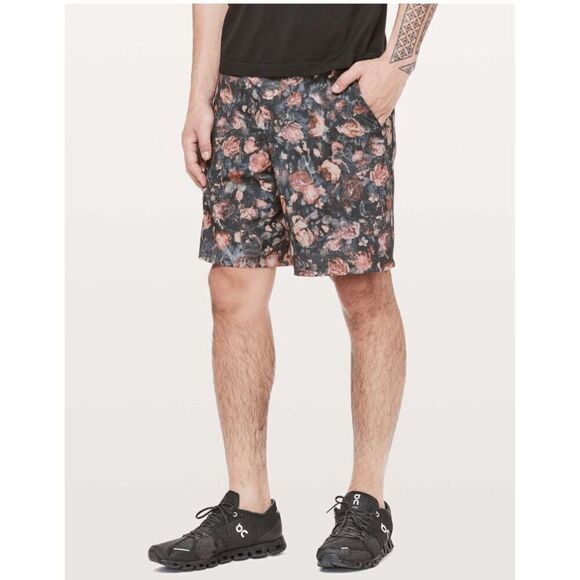 Lululemon Pace Breaker Short 9" Frosted Rose Multi Large - Picture 5 of 5